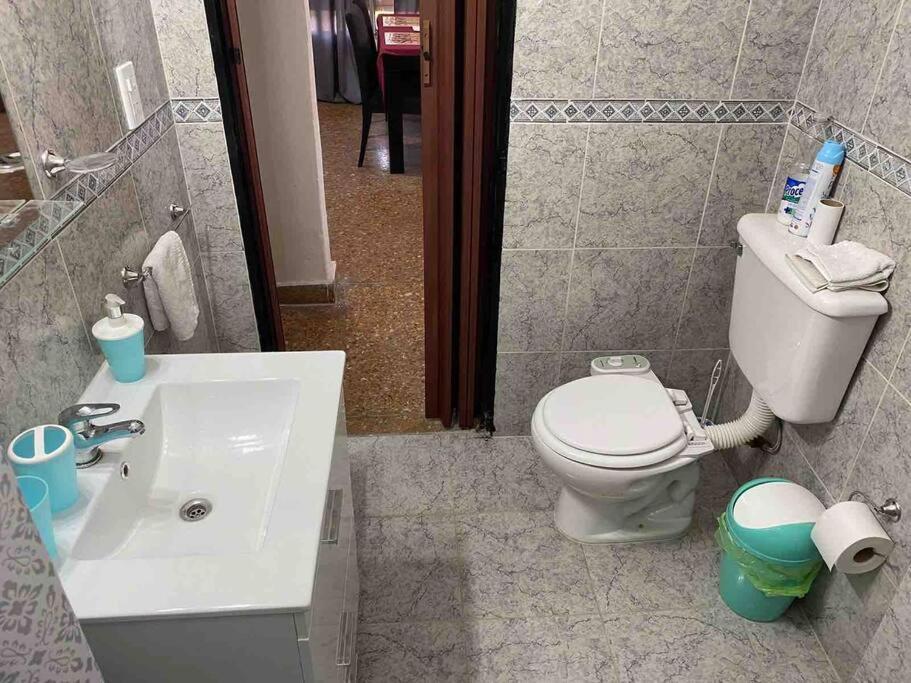 Casa Hotel Cactus 15 Minutos Desde Ezeiza. 蒙特格兰德 外观 照片