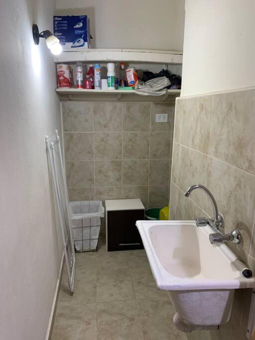 Casa Hotel Cactus 15 Minutos Desde Ezeiza. 蒙特格兰德 外观 照片